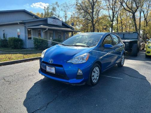 2013 Toyota Prius c One