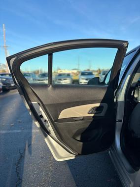 2014 Chevrolet Cruze 1LT