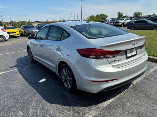 2018 Hyundai ELANTRA Limited