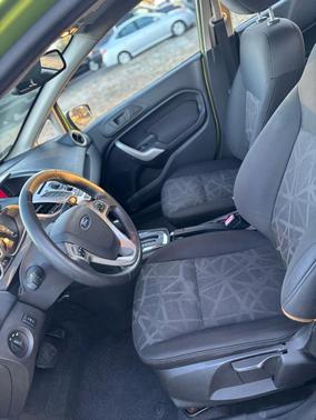 2011 Ford Fiesta SES