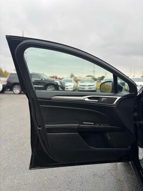 2018 Ford Fusion Hybrid SE