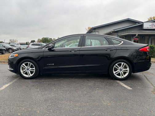 2018 Ford Fusion Hybrid SE