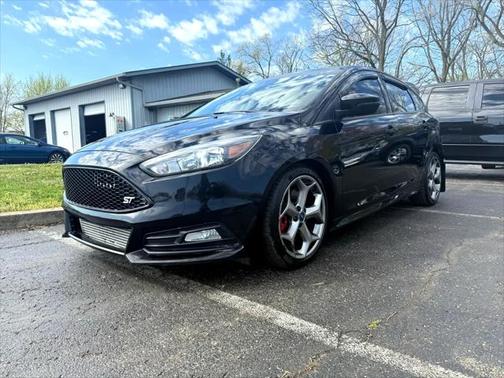 2017 Ford Focus ST ST