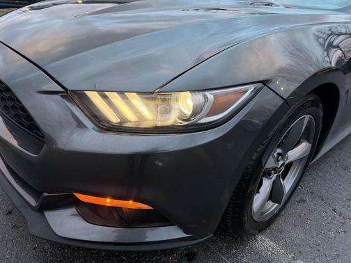 2017 Ford Mustang EcoBoost