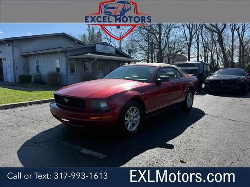 2007 Ford Mustang Deluxe