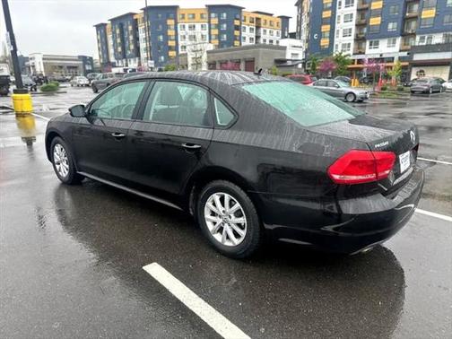 2014 Volkswagen Passat 2.5L S