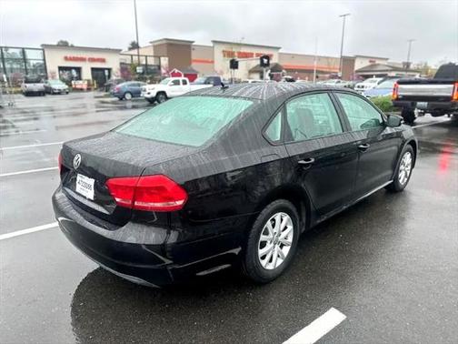 2014 Volkswagen Passat 2.5L S