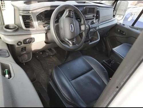 2022 Ford Transit-250 Base