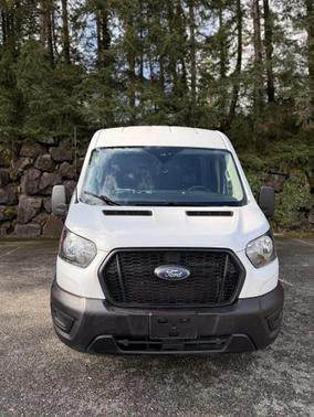 2022 Ford Transit-250 Base