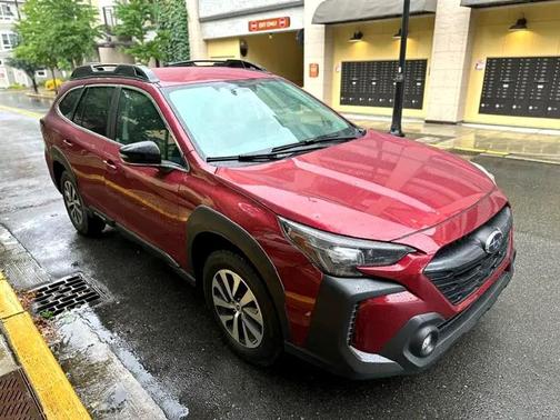 2023 Subaru Outback Premium