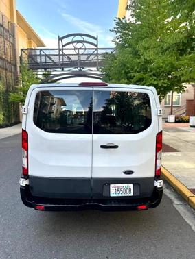 2015 Ford Transit-250 Base