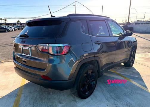 Granite Crystal Metallic Clearcoat 2020 Jeep Compass Latitude