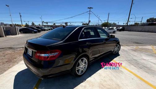 Black 2010 Mercedes-Benz E-Class E 550 Sedan 4D