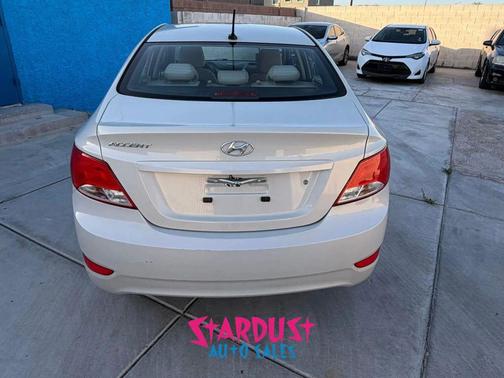 Misty Beige Metallic 2016 Hyundai Accent SE