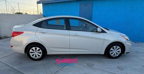 Misty Beige Metallic 2016 Hyundai Accent SE