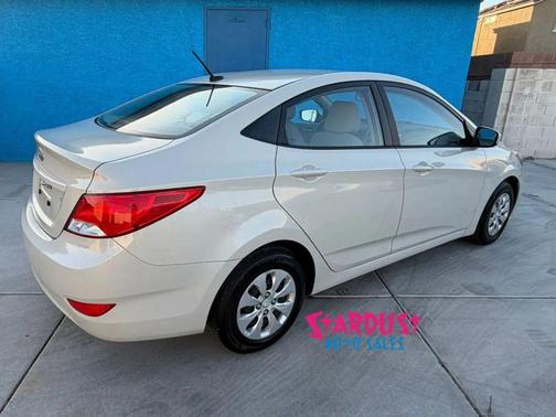 Misty Beige Metallic 2016 Hyundai Accent SE