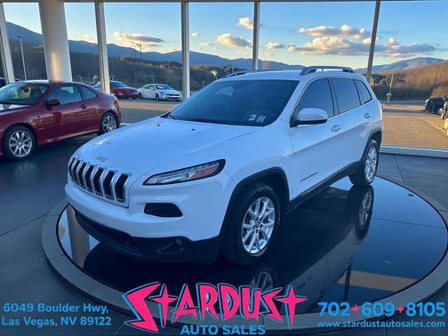 Bright White Clearcoat 2018 Jeep Cherokee Latitude