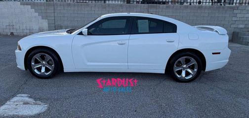 Bright White Clearcoat 2013 Dodge Charger SE