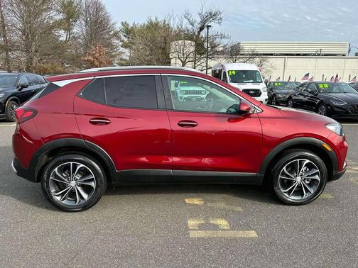 2022 Buick Encore GX Select