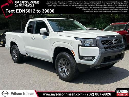 2025 Nissan Frontier SV