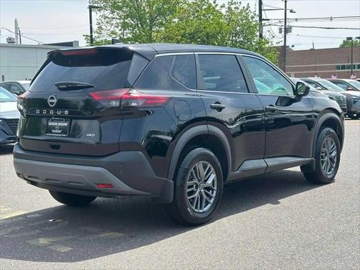 2022 Nissan Rogue S