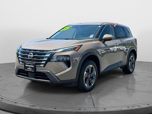 Baja Storm Metallic 2025 Nissan Rogue SV