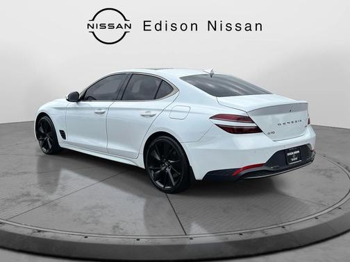 2023 Genesis G70 2.0T AWD