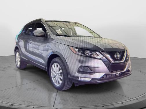 2022 Nissan Rogue Sport SV