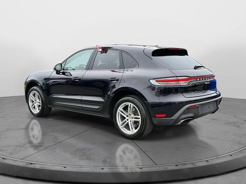 2024 Porsche Macan AWD