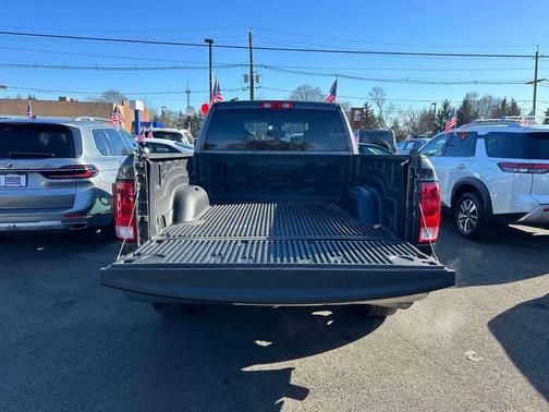 2024 RAM 1500 Classic SLT