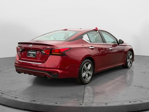 2022 Nissan Altima 2.5 SL