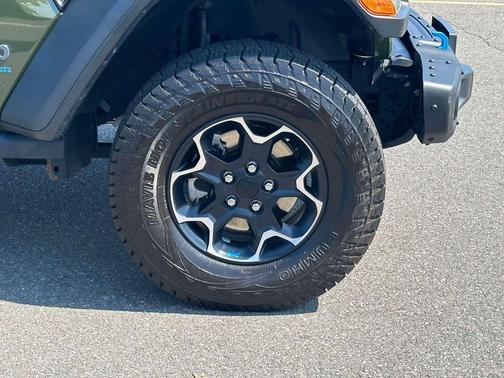 Sarge Green Clearcoat 2023 Jeep Wrangler 4xe Rubicon