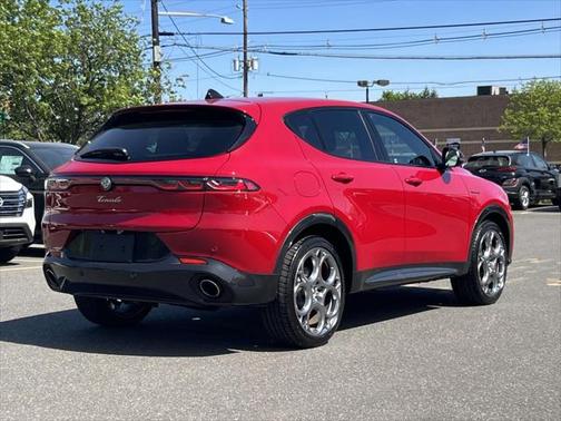 2024 Alfa Romeo Tonale Veloce EAWD