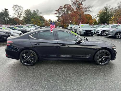 2023 Genesis G70 2.0T AWD