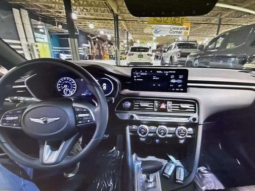 2023 Genesis G70 2.0T AWD