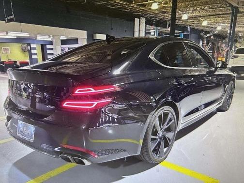 2023 Genesis G70 2.0T AWD