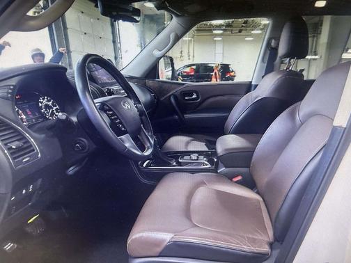 2024 INFINITI QX80 PREMIUM SELECT AWD