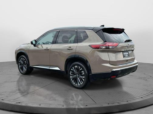 Baja Storm Metallic/Super Black 2024 Nissan Rogue Platinum