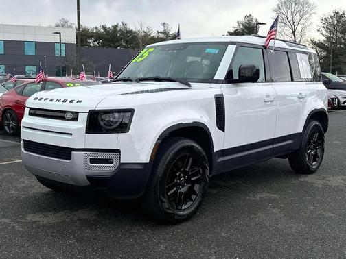 2025 Land Rover Defender 110 P300