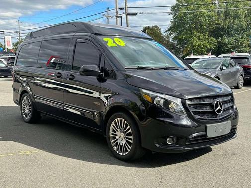 2020 Mercedes-Benz Metris Base