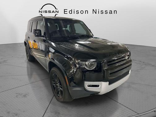 2025 Land Rover Defender 110 P300