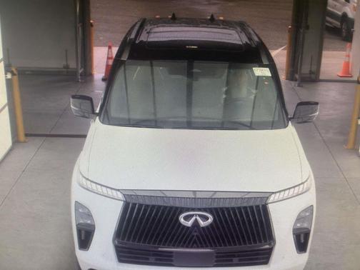2025 INFINITI QX80 AUTOGRAPH AWD