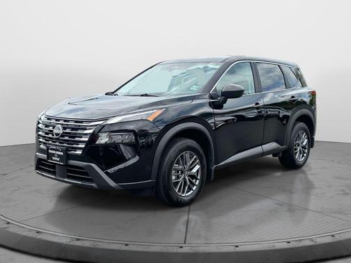 Super Black 2025 Nissan Rogue S