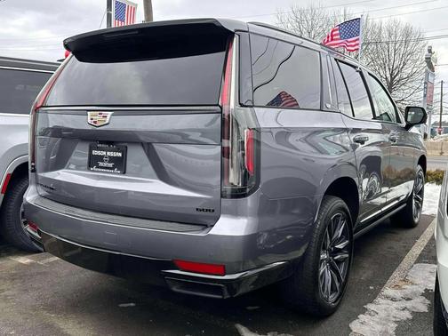 2022 Cadillac Escalade Sport Platinum