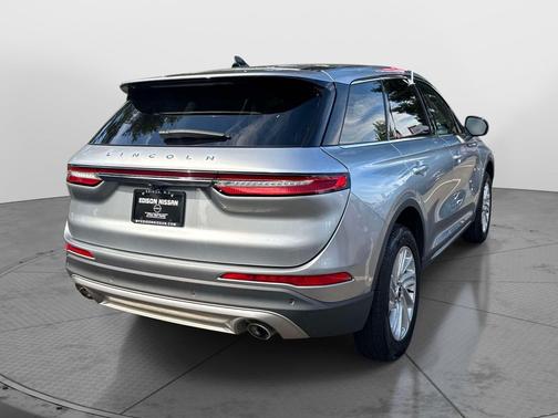 Silver Radiance Metallic Clearcoat 2023 Lincoln Corsair Standard