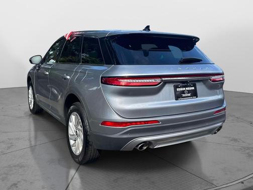 Silver Radiance Metallic Clearcoat 2023 Lincoln Corsair Standard
