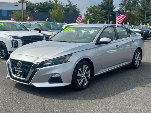2022 Nissan Altima S FWD