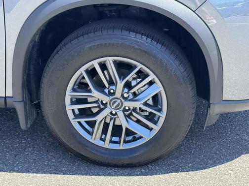 Gun Metallic 2026 Nissan Rogue S