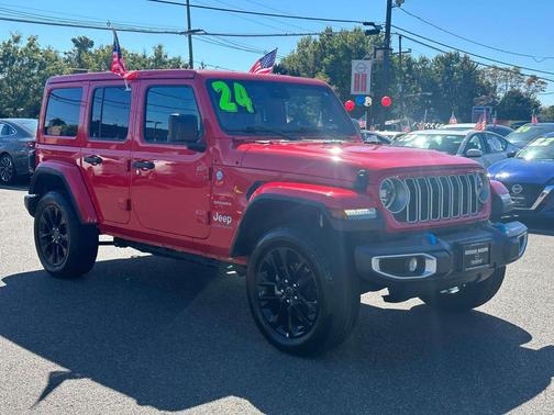 2024 Jeep Wrangler 4xe Sahara