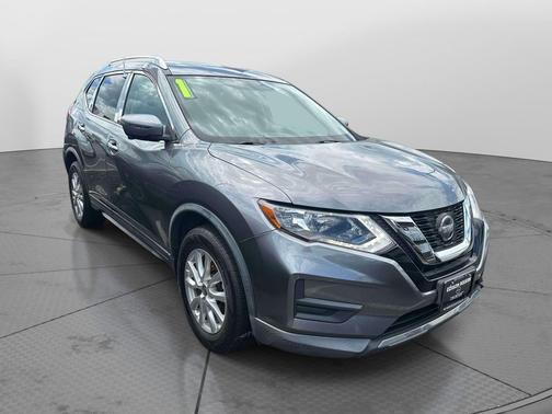 Gun Metallic 2018 Nissan Rogue SV